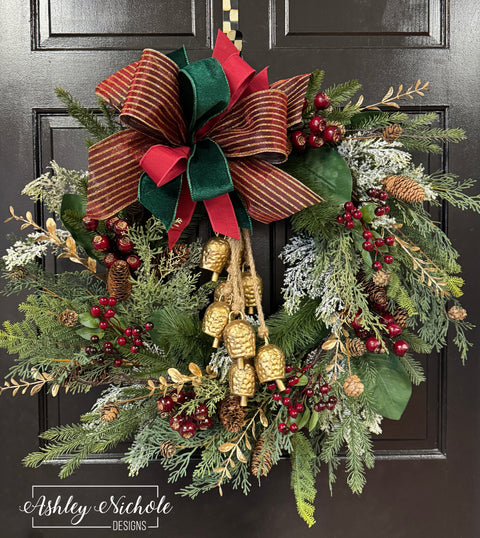 Classic Christmas Round Wreath