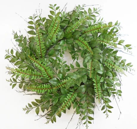 24" Mountain Laurel/Fern Wreath - Green