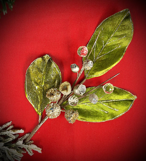 24.5" Magnolia Leaf & Berry Spray - Green Velvet