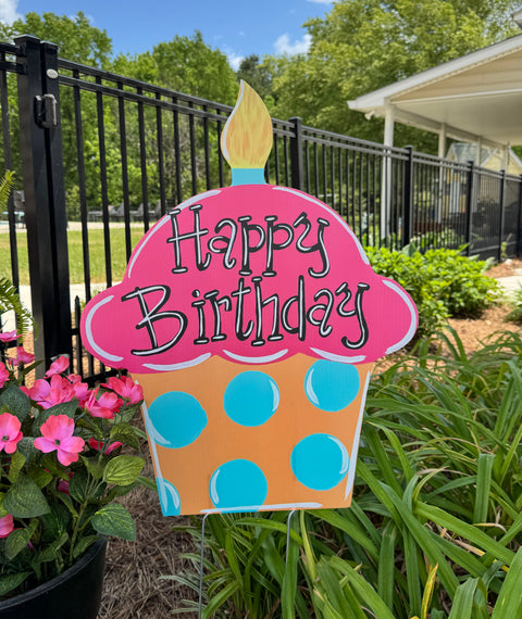 Birthday Cupcake - Corrugated Coroplast Yard Stake