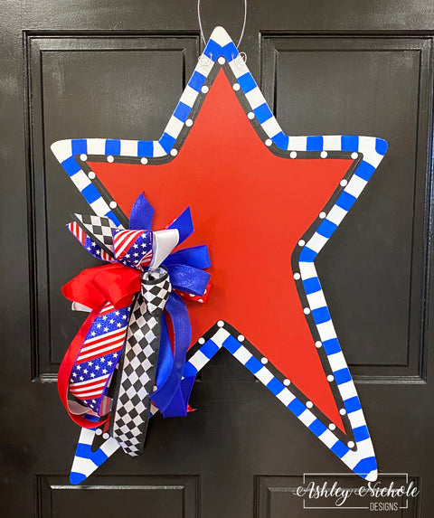 Funky Star-Large-with Red Center Door Hanger