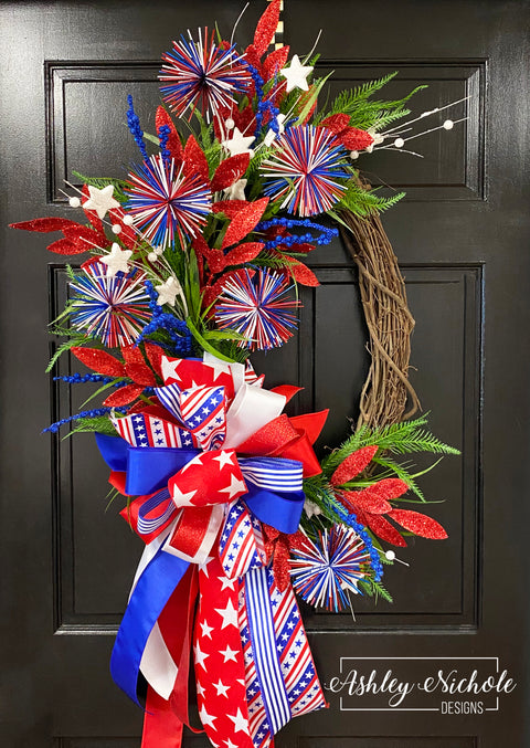 Bursts of Fireworks Patriotic Oval Wreath
