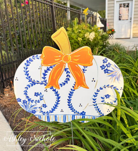 Elegant Fall Chinoiserie Pumpkin - Corrugated Coroplast Yard Stake