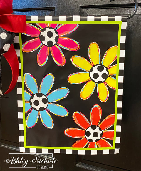 Bright & Cheerful Daisy - Vinyl Garden Flag