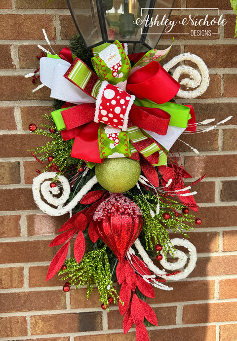 26" Decorated Evergreen Lantern Swag - Matching - Santa Jolly St. Nick Wreath