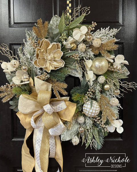 A Champagne Toast To Christmas Wreath