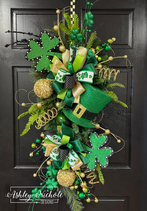 Leprechaun Top Hat Teardrop Swag