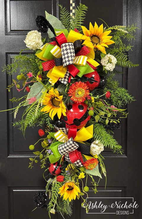 Sassy Ladybugs at Work Teardrop Swag - 36"