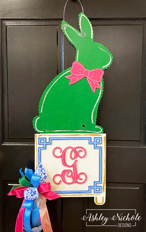 Topiary Boxwood Bunny Door Hanger