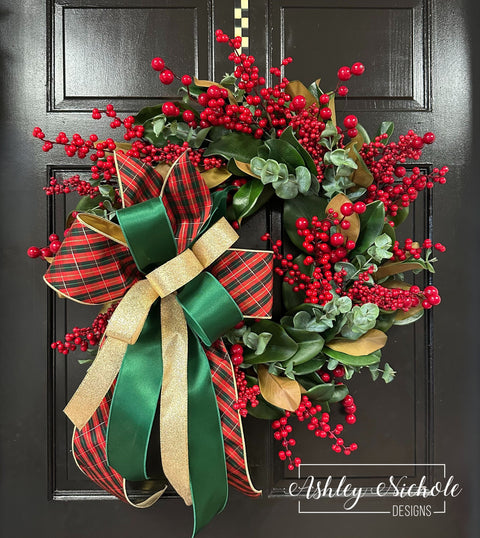 Southern Magnolia Christmas Wreath