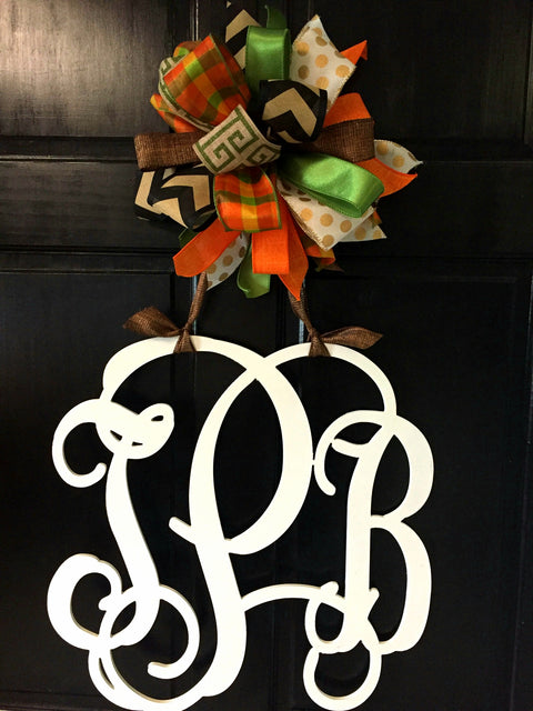 3-Letter Vine Font Monogram (Hand-Painted)