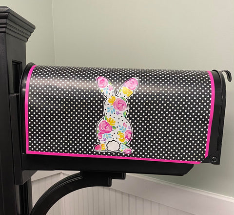 Artful Bunny - Magnetic Vinyl Mailbox Cover
