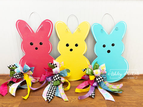 **Peeps!!!!! - Door Hanger**