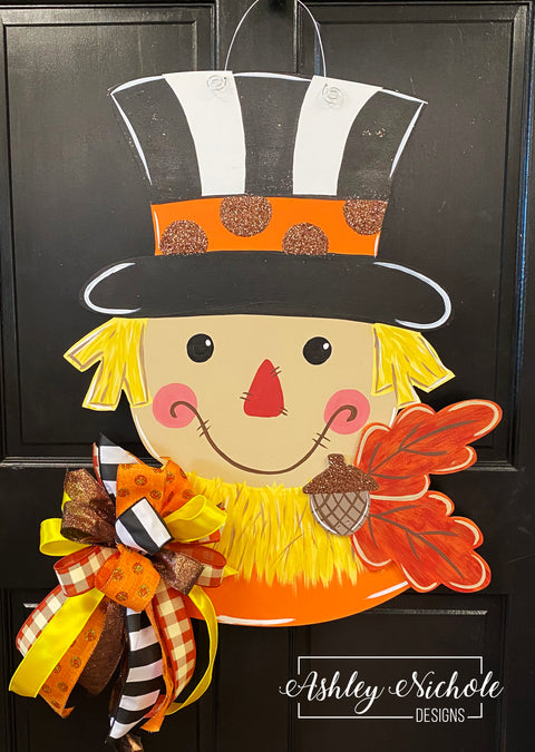 Scarecrow - Black/White with Acorn - Door Hanger