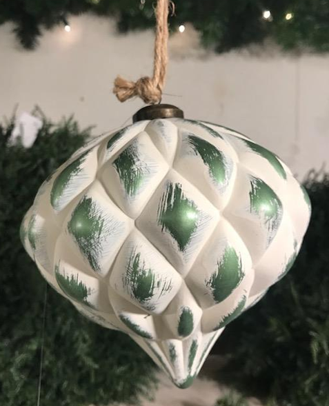 150mm Diamond Ribbed Onion Ornament - Green & Beige