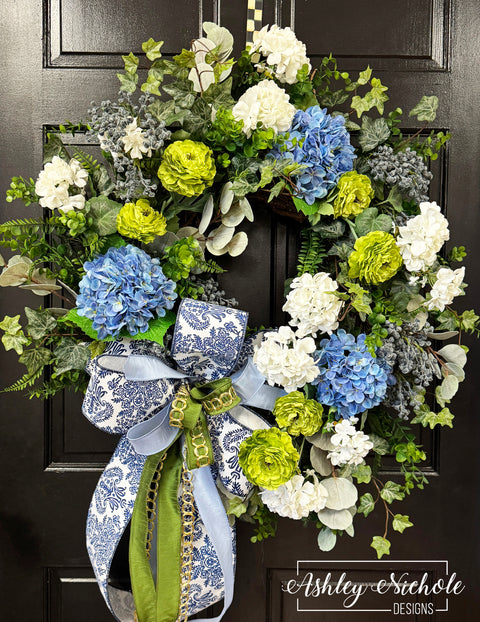 *READY to SHIP* - Classic Summer Hydrangeas Wreath