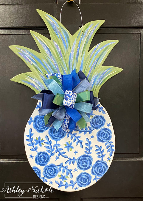 Pineapple - Chinoiserie floral - Door Hanger (Hand-Painted)