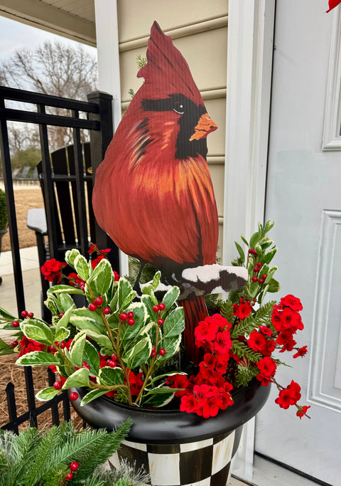 Winter Cardinal - Corrugated Coroplast Yard Stake