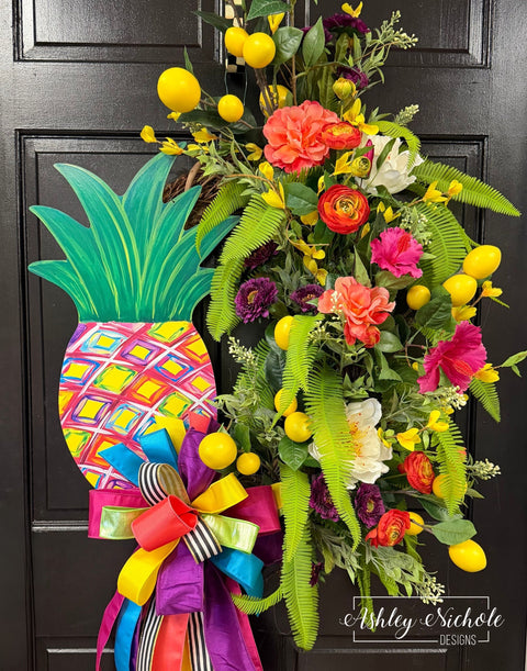 Funky Fresh Pineapple Wreath