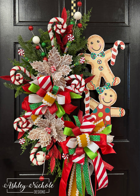 Gingerbread Cookie Stack Christmas Wreath - Red & Green