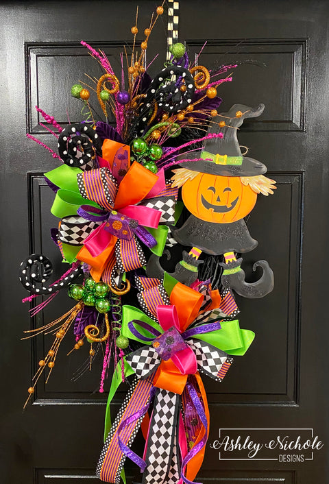 Happy Pumpkin Witch Halloween Wreath