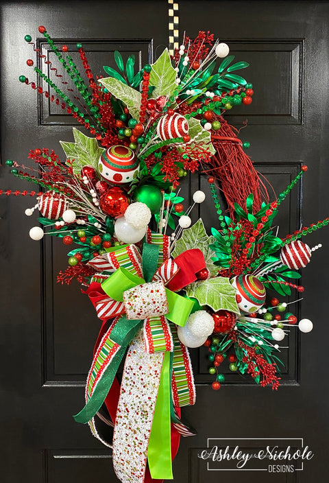 Have A Magical Christmas Oval Wreath