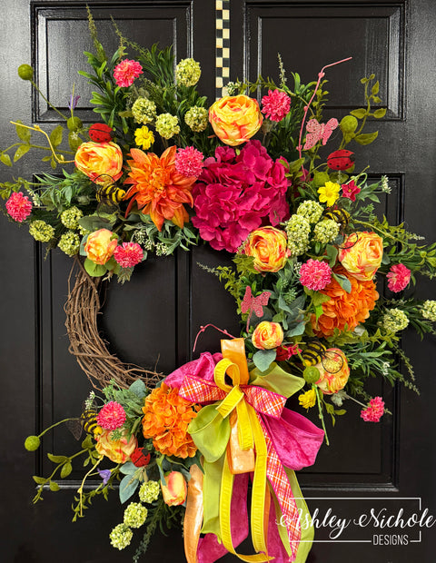 *READY to SHIP* - Honeybee Hydrangea Summer Wreath