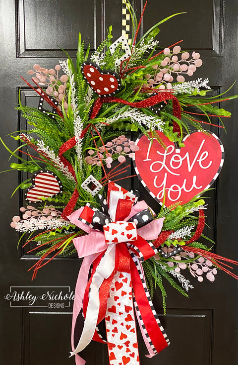 Valentine Wreath, Valentines Day Wreath, Valentine Wreaths for Front Door,  Valentine Swag, Heart Wreath, Valentine Decor, Heart Decor, 