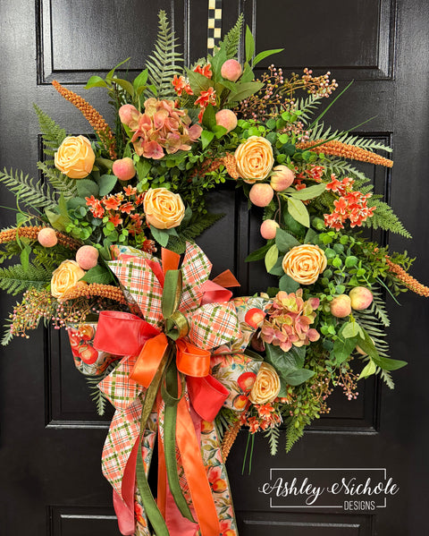 Peaches N' Cream Round Wreath
