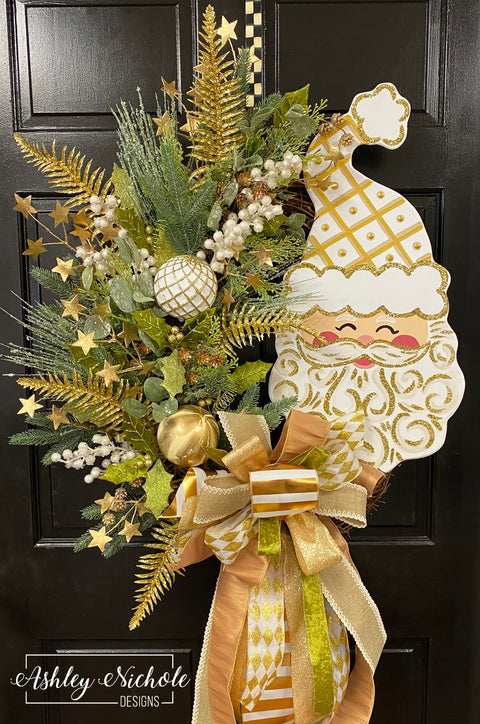 Santa Wreath - Elegant GOLDS Style