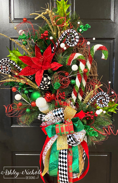 Candy Cane Wishes Christmas Wreath
