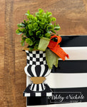 Black/White Urn Topiary - Mini Piece (Magnet/Velcro)