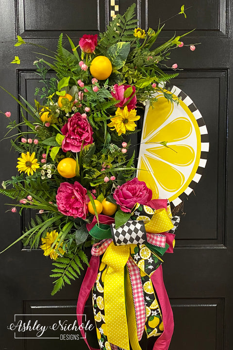 Lemonade Slice Wreath with PINKS