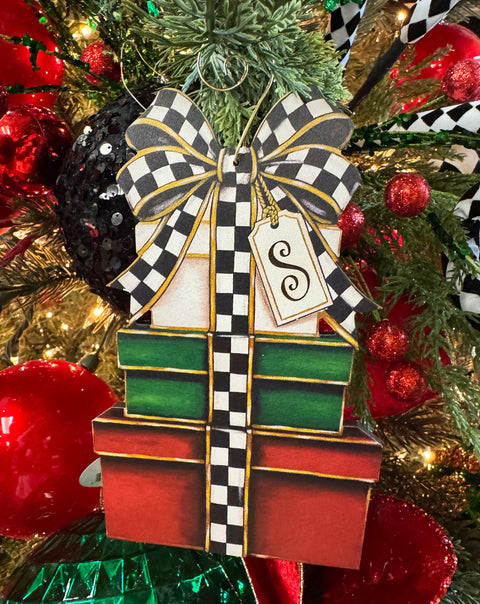 Elegant Checkered Christmas Gift Stack - Wooden Christmas Ornament