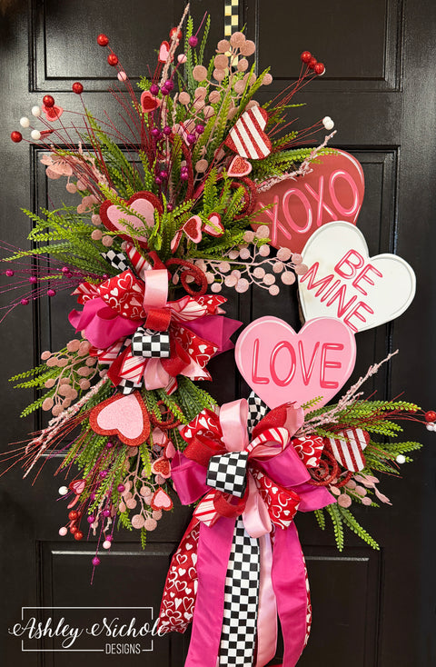 Conversation Candy Heart Oval Valentine Wreath - Pink & Red