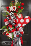 XOXO Polka Dot Heart Oval Wreath