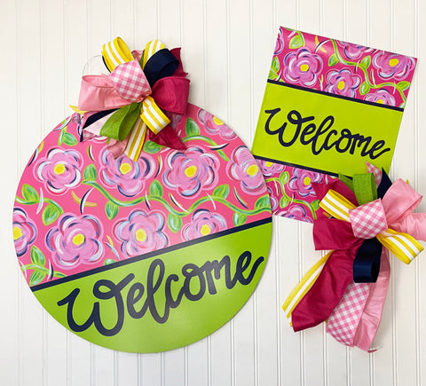 GIFT BOX Combo!! UV PRINTED Pink Floral Welcome Plaque Door Hanger, Vinyl Garden Flag and Small Bow