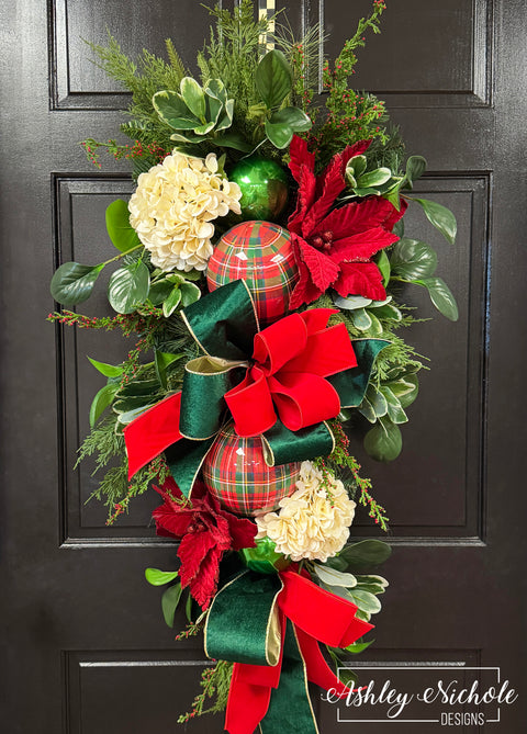 Traditional Tartan Christmas Teardrop Swag