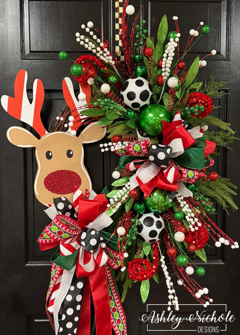 Reindeer - Whimsical - Christmas Wreath