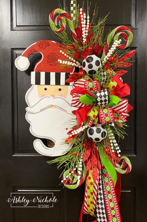 Santa Wreath - Oval - Glittered Hat