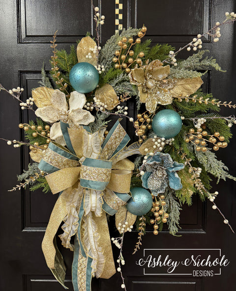 Magnolia Winter Elegance Wreath