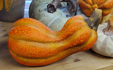 7" Lying Gourd - Orange - RESIN