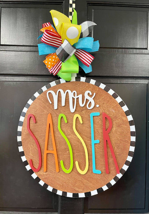 Colorful Round Name Sign Door Hanger