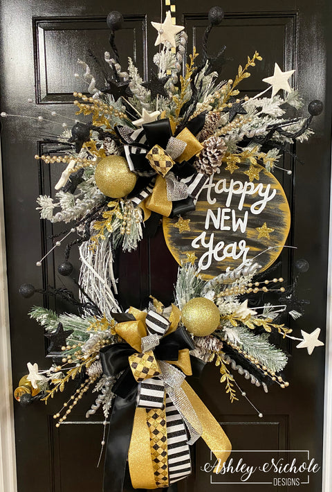 Bring in the New Year Wreath