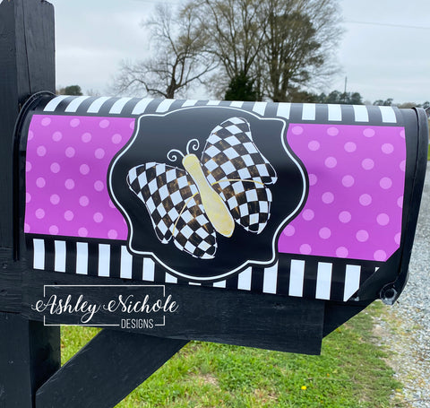 Elegant Butterfly - Checkered with Gold Overlay - Magnetic Vinyl Mailbox Cover