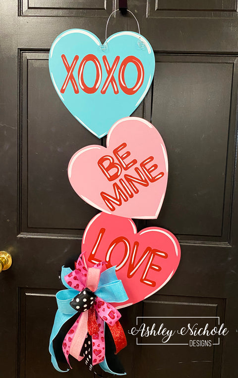 Conversation Heart Valentine Door Hanger - Blue/Pink