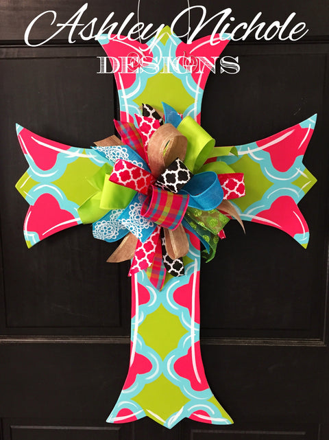 Scalloped Cross-Quatrefoil - Door Hanger