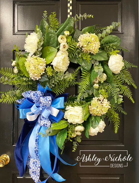 Southern Chinoiserie Neutral Wreath