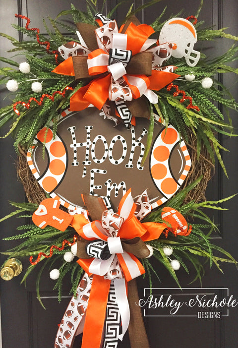 School/Team Spirit Football Wreath Round